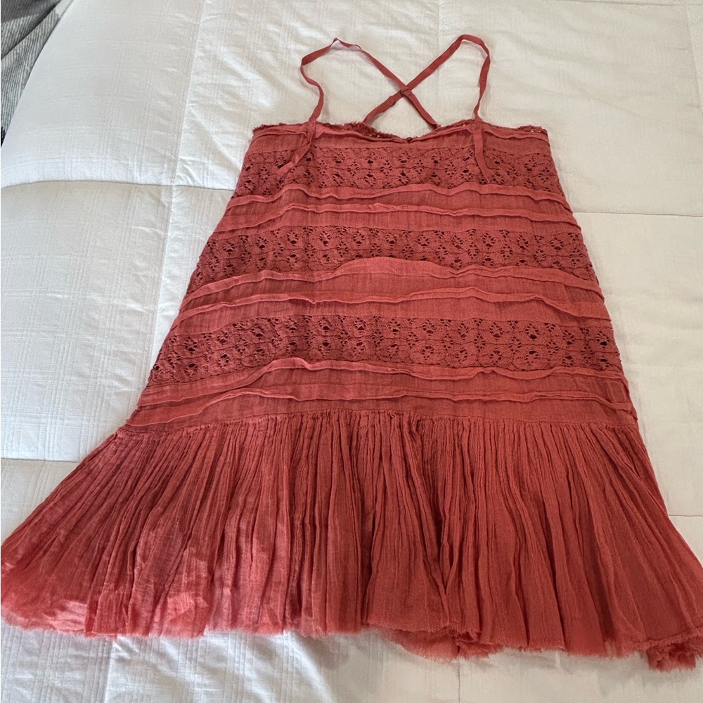 Free People One Flowy lace dress thin strap size M pink red boho - Picture 2 of 5